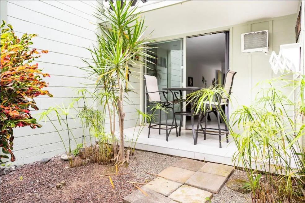 Downtown Hawaiian Theme Condo With Hot Tub, Pool & Beach - Kona Islander Inn Каилуа-Кона Экстерьер фото