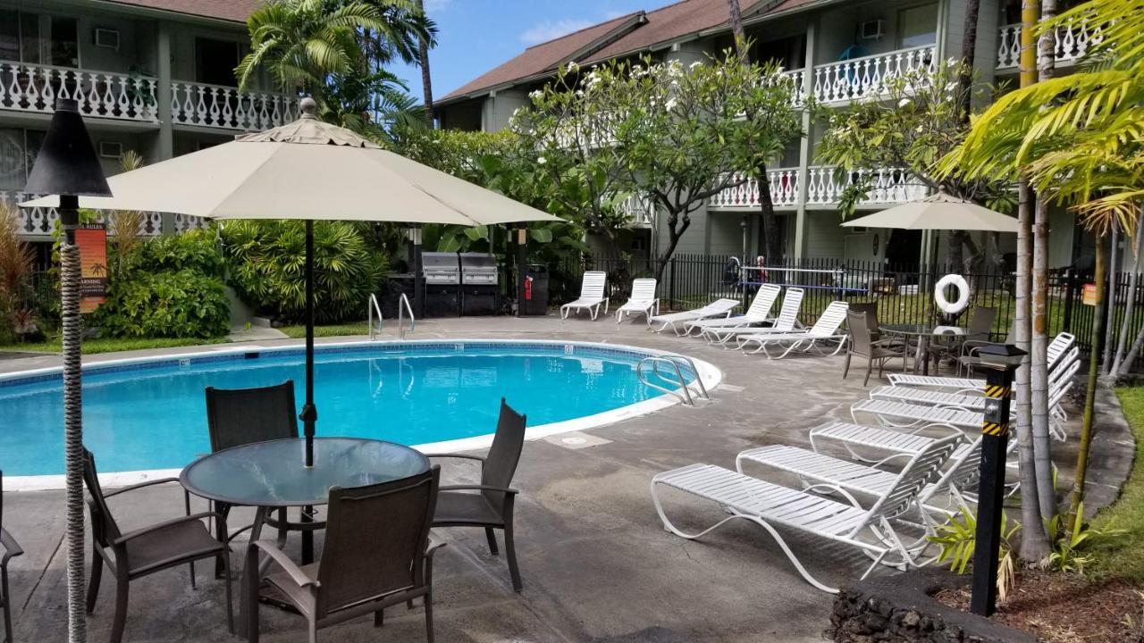 Downtown Hawaiian Theme Condo With Hot Tub, Pool & Beach - Kona Islander Inn Каилуа-Кона Экстерьер фото