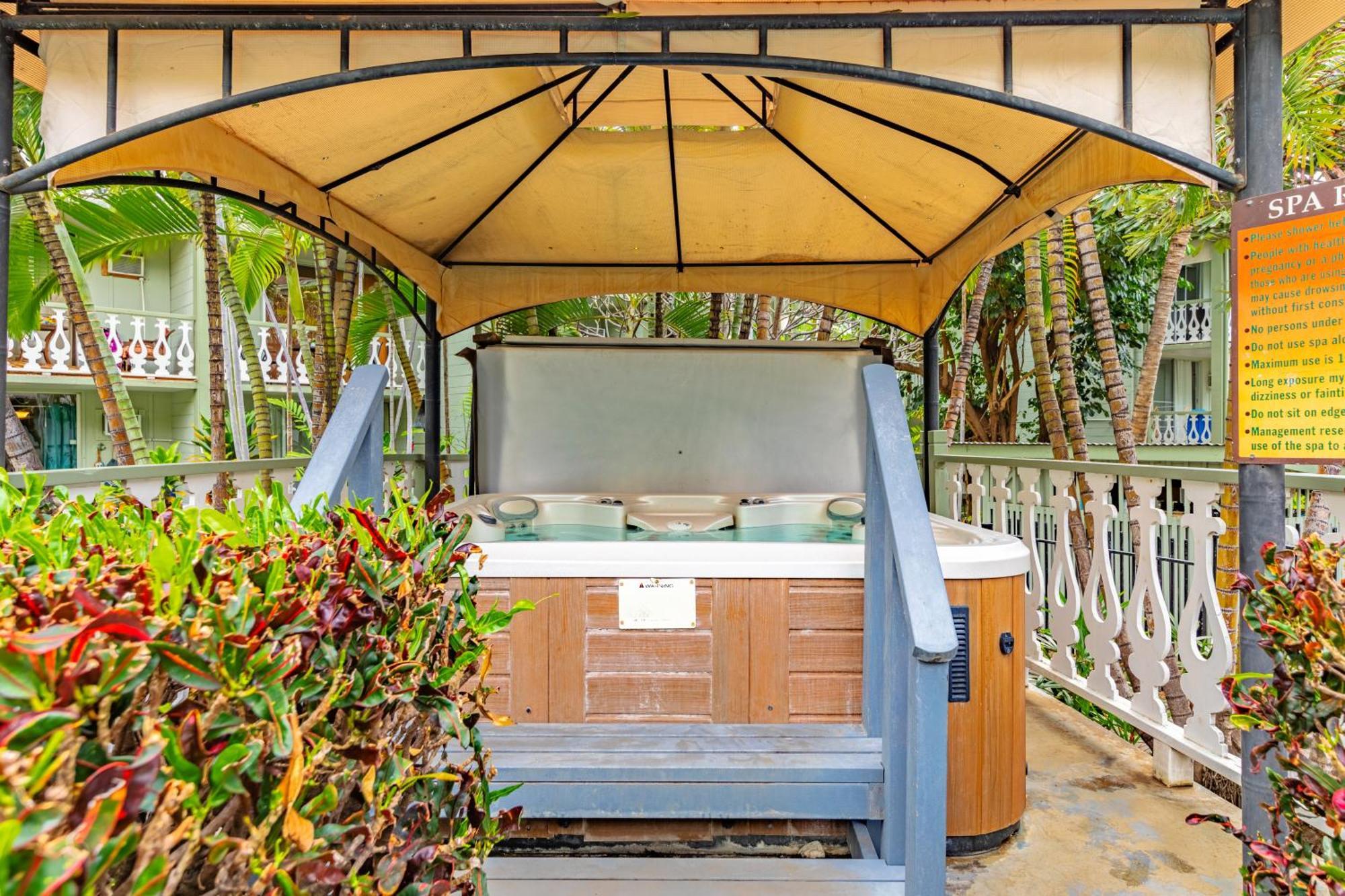 Downtown Hawaiian Theme Condo With Hot Tub, Pool & Beach - Kona Islander Inn Каилуа-Кона Экстерьер фото